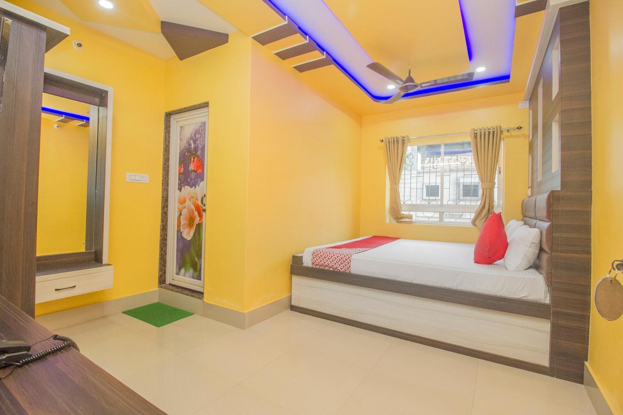 Super Hotel O Kalpana Residency Inn Siliguri Exterior photo